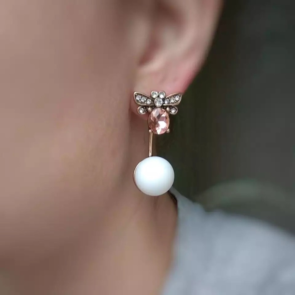 “Just Hanging Around” - Picture 7 of 7